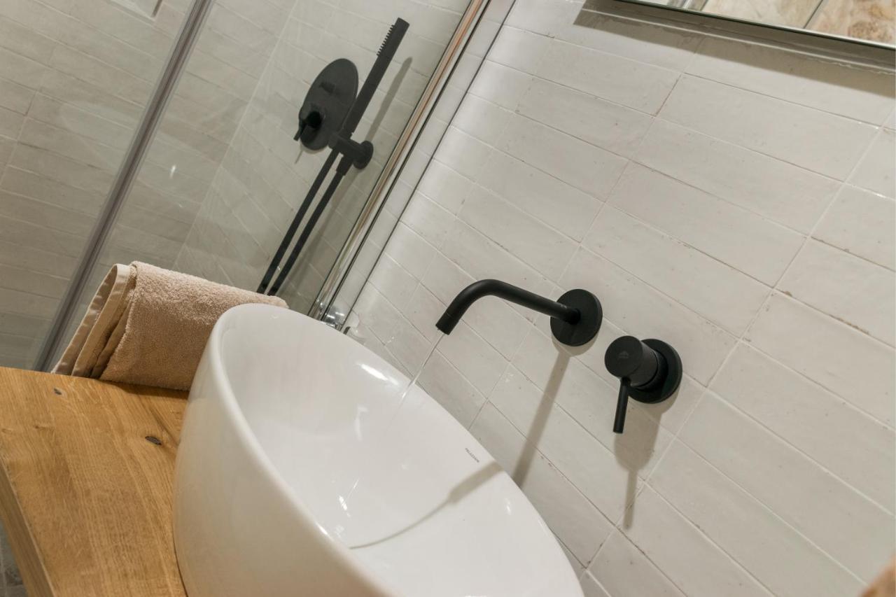 La Casedda - Apartment & Hydromassage チェーリエ・メッサーピカ エクステリア 写真